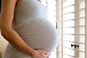 Hintli, Çinli ve Avustralyalı erkeklerin spermlerini karıştıran kadın hamile kaldı