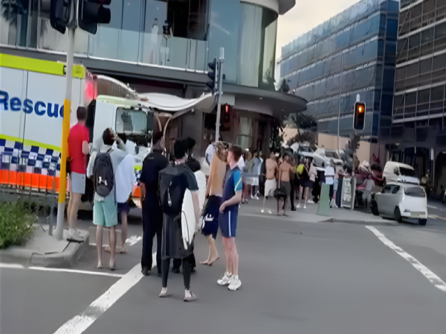 Bondi Beach’te silahlı saldırı