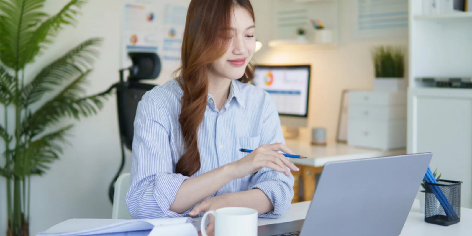 24b59b70-c8fb-4e4e-801f-83114878acf5