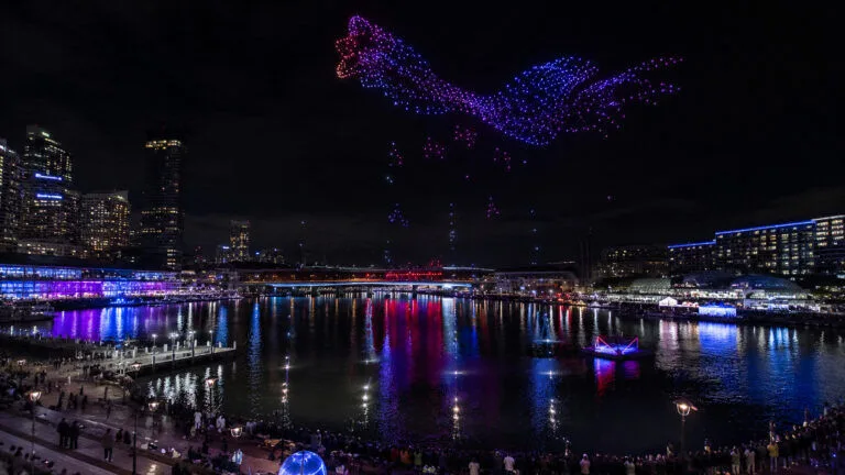Vivid drone gösterileri iptal edildi konulu temsili editoryal görsel