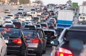 Avustralya’da kilometre başına ücret önerisi haberini anlatan temsili editoryal görsel