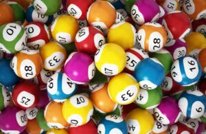 Hastalık tanısı sonrası loto kazandı konulu temsili editoryal görsel