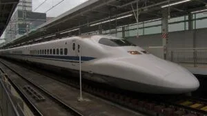 Japonya’nın maglev hattında 500 kilometre hedefi konulu editoryal haber görseli