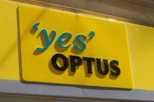 Optus müşterilerine bir yılda ikinci zam şoku konulu editoryal haber görseli
