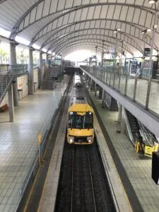 Sydney’de tren hatlarında gecikme konulu editoryal haber görseli