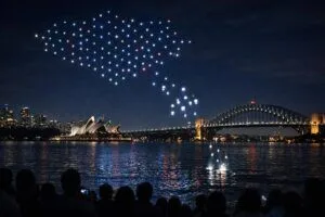 Vivid Sydney’de drone gösterilerine ara konulu temsili editoryal görsel