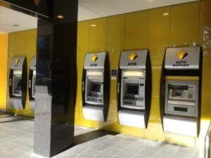 Albanese’in kişisel banka verilerine erişim iddiasında iki kişi suçlandı konulu editoryal haber görseli