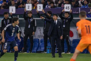 Japonya’nın beyaz tahta taktiği gündem oldu konulu temsili editoryal görsel