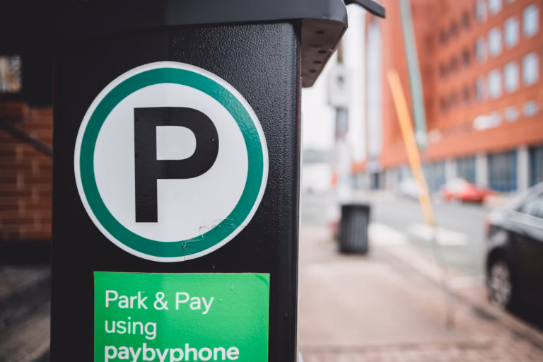 Randwick’te plaj otoparkları ücretsiz kaldı konulu editoryal haber görseli