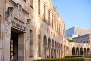 Queensland Üniversitesi’nde 11 milyon dolarlık eksik ödeme.