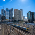 Melbourne’ün batısında iki istasyon için ortaklık arayışı.