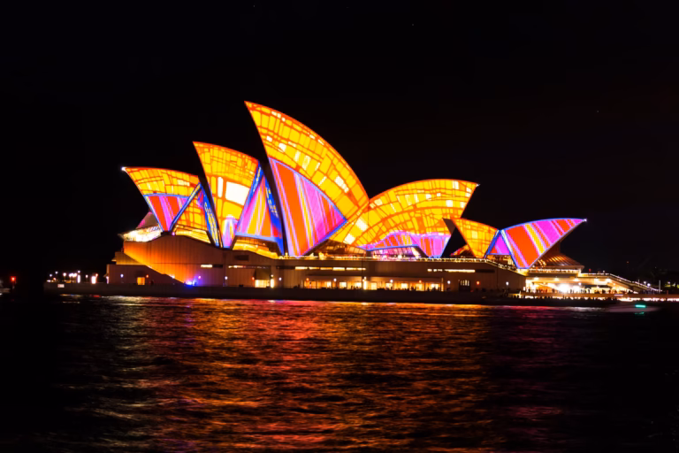 Vivid Sydney'de Yerli Sanatçılara 600 Bin Dolarlık Destek.